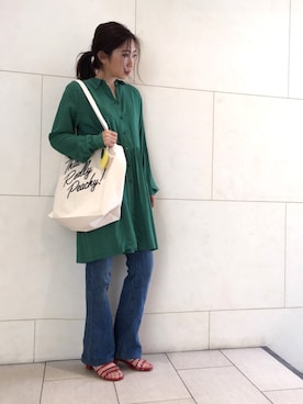 「MAISON DE REEFUR」｜「アイテム（財布/小物）」を使った、MAMI IGARASHIさん（レディース・161cm）の夏コーディネート