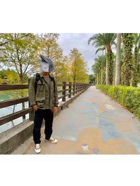 「Carhartt WIP（カーハートダブリューアイピー）のアイテム（シューズ）」を使った、CN,Chouさん（メンズ・176cm）の秋コーディネート