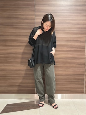 「URBAN RESEARCH（アーバンリサーチ）のフードシアーニット（ニット/セーター）」を使った、yamさん（レディース・158cm）の春コーディネート