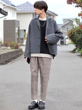 「Loose/ルース（ルース）のアイテム（テーラードジャケット）」を使った、ろむしさん（メンズ・174cm）の秋コーディネート