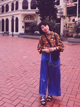 「Lulus（-）のアイテム（トップス）」を使った、Apple Liuさん（レディース・159cm）の冬コーディネート