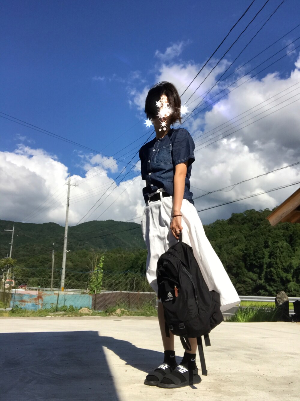 「夏コーデ、さわやか、プチプラ、ジーユー、シロスカート、カジュアル、リュック」｜「GUのアイテム（シャツ/ブラウス、ブルー系）」を使った、みっきさん（レディース・162cm）の夏コーディネートの1枚目の写真