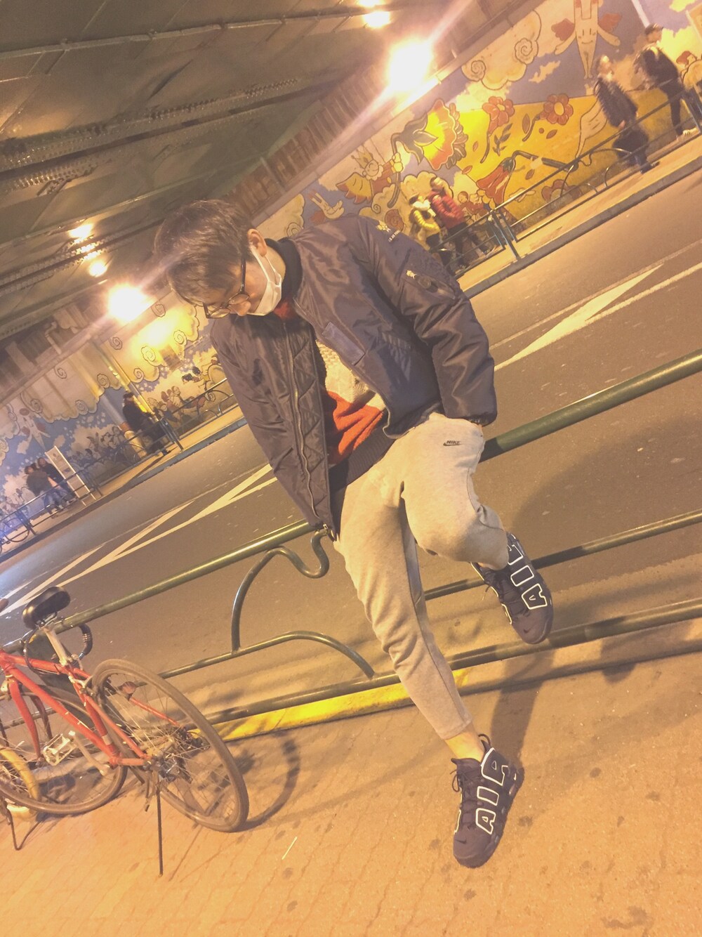 「モアテン、お洒落さんとつながりたい、冬コーデ、シンプル、スニーカー、いいね、save、フォローお願いします🤑、高校生」｜「NIKEのアイテム（スニーカー、その他）」を使った、けいすけさん（メンズ・175cm）の冬コーディネートの1枚目の写真