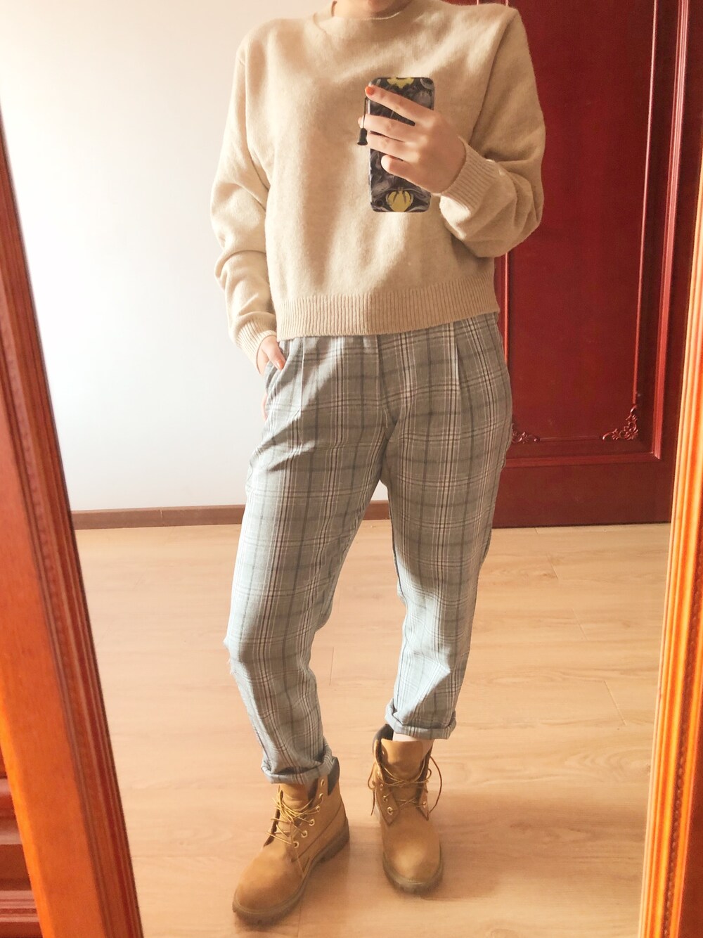 「秋のコーデ、大人コーデ、日常」｜「UNIQLOのアイテム（ニット/セーター、ベージュ系）」を使った、NagiNyannnさん（レディース・158cm）の秋コーディネートの1枚目の写真