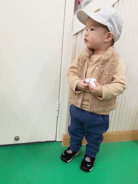 「アイテム（肌着、グレー系）」を使った、Shiさん（キッズ・90cm）の秋コーディネート