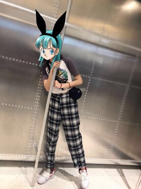 「NIKE(ナイキ)のアイテム(ショルダーバッグ)」を使った、LEOYING滢さん(レディース・162cm)の秋コーディネート