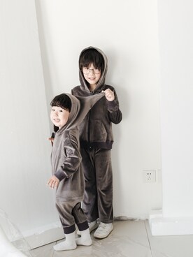 嗒嗒-刘涵禹さんのコーディネート