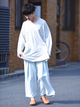 「sneeuw（スニュウ）のアイテム（パンツ）」を使った、東端さん（メンズ・165cm）の春コーディネート