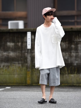 「my beautiful landlet（マイビューティフルランドレット）のアイテム（サンダル）」を使った、東端さん（メンズ・165cm）の春コーディネート