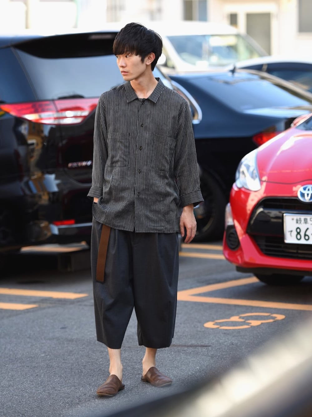 「シンプルコーデ、夏、ootd、OVIE STUDIO、my beautiful landlet、YANTOR、Essay、シャツスタイル、AUTTAA」｜「YANTORのアイテム（シャツ/ブラウス、グリーン系）」を使った、東端さん（メンズ・165cm）の夏コーディネートの1枚目の写真