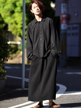 「my beautiful landlet（マイビューティフルランドレット）のアイテム（スカート）」を使った、東端さん（メンズ・165cm）の春コーディネート