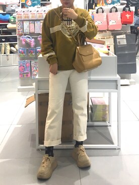 「PULL&BEAR（プルアンドベア）のアイテム（パーカー）」を使った、islwgdさん（レディース・164cm）の秋コーディネート