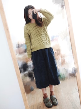 「アイテム（ローファー、グリーン系）」を使った、Azureさん（レディース・161cm）の秋コーディネート