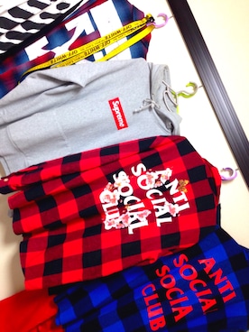 「OFF-WHITE」｜「アイテム（その他トップス）」を使った、💿ΣAS∀さん（メンズ・165cm）の秋コーディネート