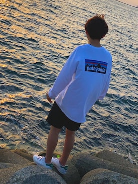 「patagonia(パタゴニア)のアイテム(Tシャツ/カットソー)」を使った、STさん(メンズ・173cm)の春コーディネート
