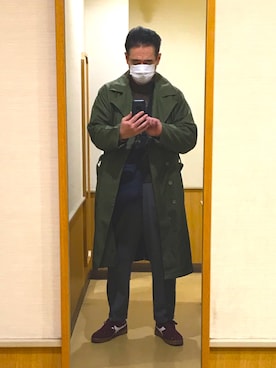 「アイテム（ショルダーバッグ、ブルー系）」を使った、テリーさん（メンズ・178cm）の冬コーディネート