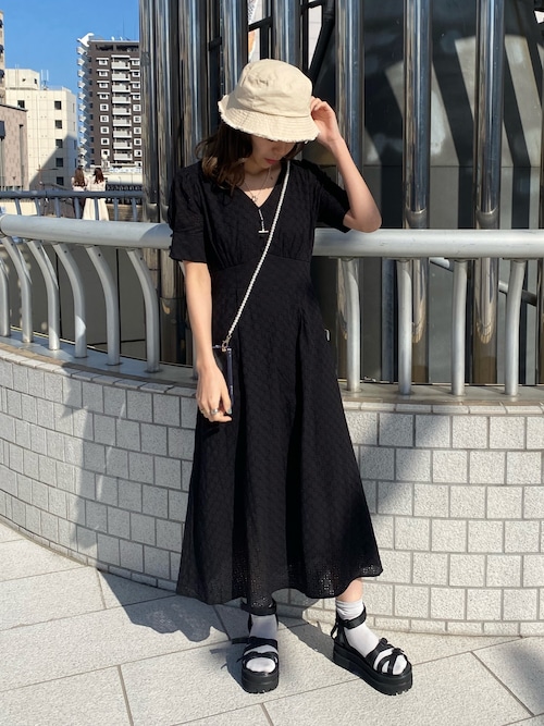 ワンピース ドレスを使った 韓国ファッション の人気ファッションコーディネート Earch