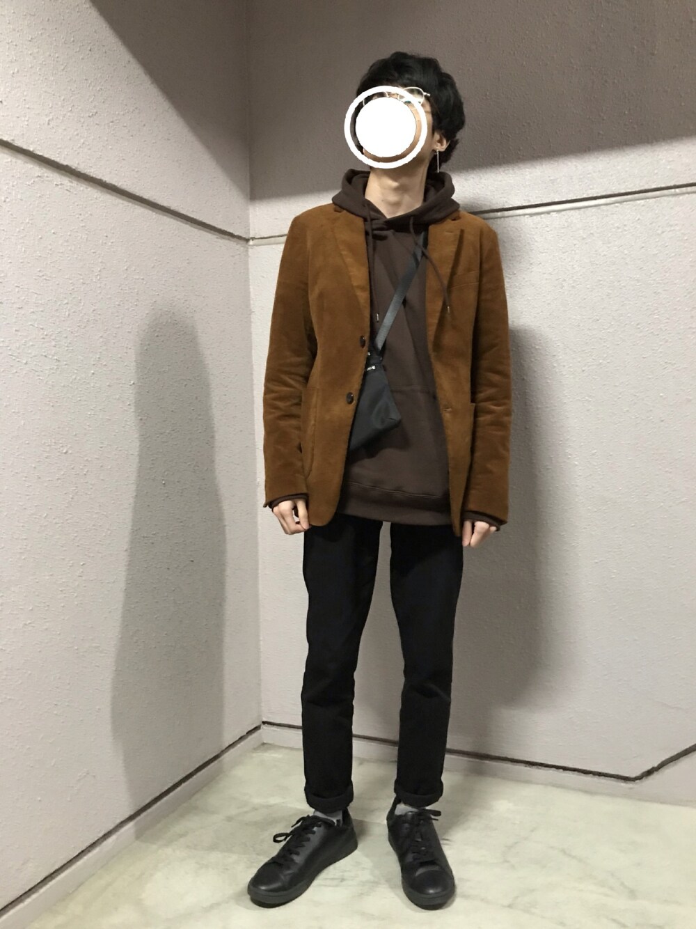 「RAGEBLUEの【USAコットン使用】裏毛スウェットドロップパーカー/848470（パーカー、ブラウン系）」を使った、西鼠さん（メンズ・161cm）の冬コーディネートの1枚目の写真