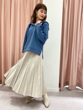 「アイテム（ゴールド系）」を使った、Naoさん（レディース・156cm）の秋コーディネート