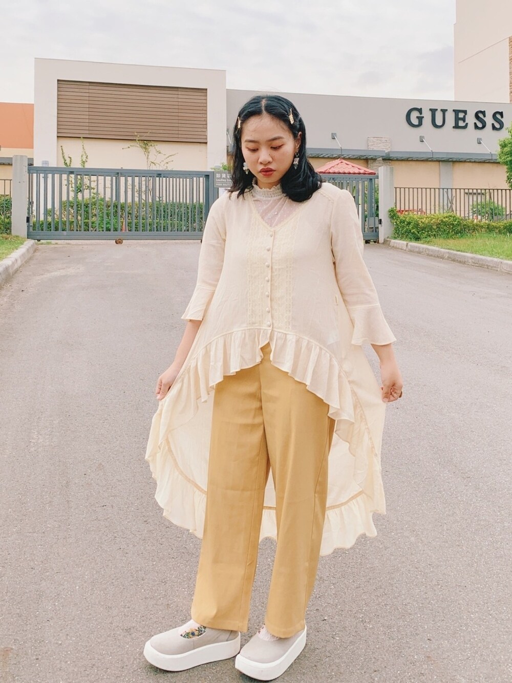 「穿搭、GU、Tokyo bopper、同色コーデ、今日のコーデ、古著、貳咿穿衣、古着コーデ、秋コーデ、日常」｜「axes femmeのアイテム（ワンピース、ベージュ系）」を使った、21貳咿@hsuan. jpgさん（レディース・160cm）の秋コーディネートの1枚目の写真