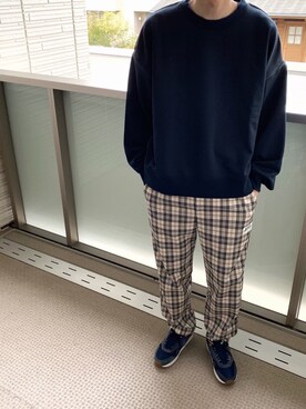 「バーバリー」｜「アイテム（スウェット）」を使った、ぺるしーさん（メンズ・181cm）の春コーディネート