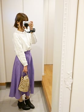 「カメラ女子」｜「アイテム（スカート）」を使った、Fukuco✯さん（レディース・164cm）の冬コーディネート