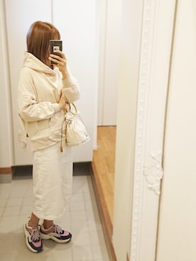 「パーカー 白」｜Fukuco✯さん（レディース・164cm）の春コーディネート