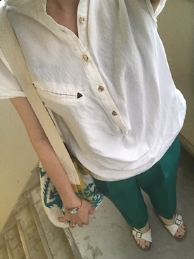 「ZURI（ズリ）のアイテム」を使った、カメ吉さん（レディース・167cm）の春コーディネート