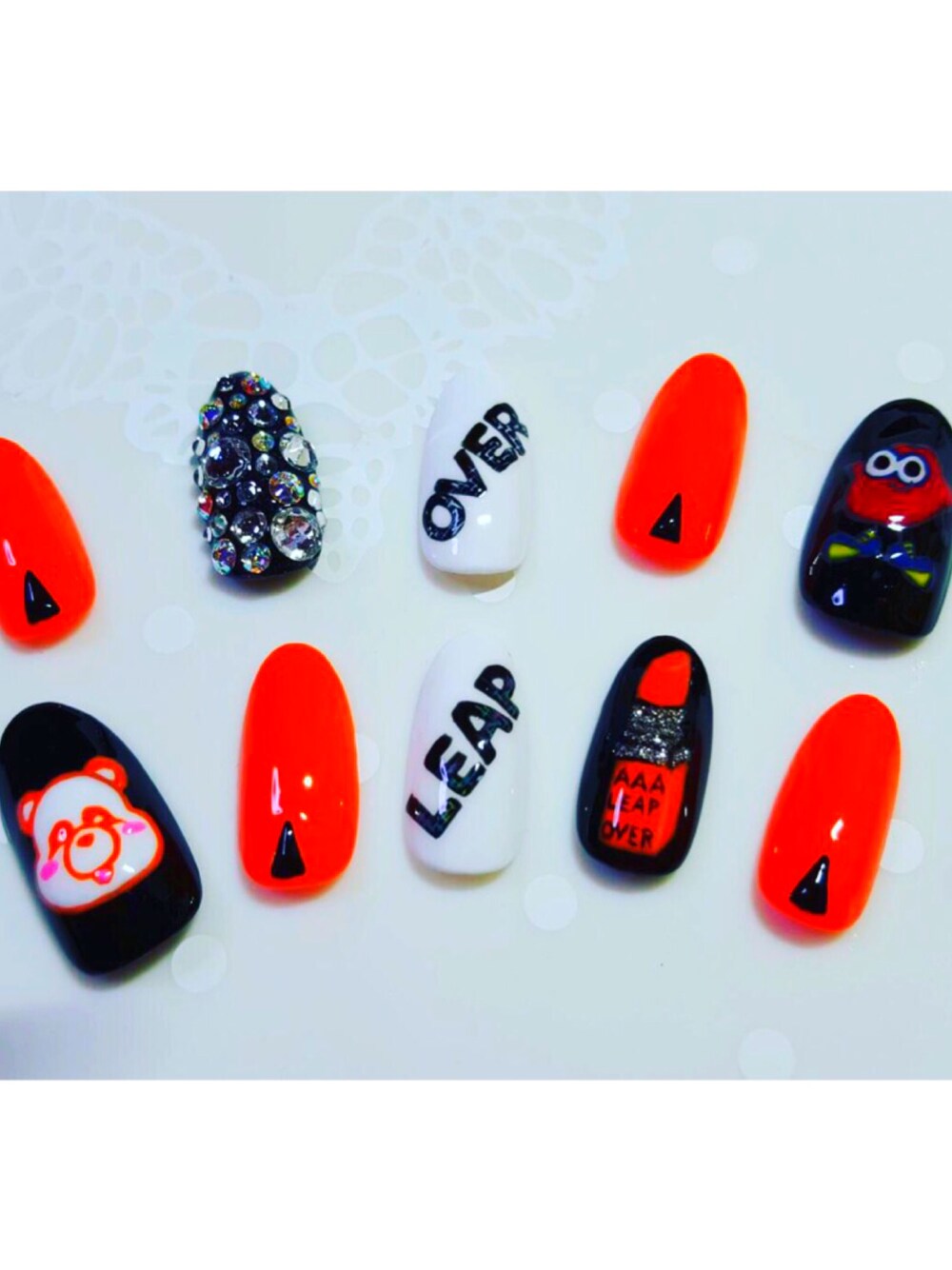 「aaa、LEAPOVER、nissy、りっぴー、ネイルチップ」｜「ハンドメイド by先輩♡のアイテム（ファッション雑貨、オレンジ系）」を使った、  m0eさん（レディース・160cm）の夏コーディネートの1枚目の写真