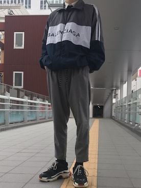 「韓国好きな人と繋がりたい」｜「アイテム（ナイロンジャケット）」を使った、だーくん→insta要チェックさん（メンズ・183cm）の春コーディネート