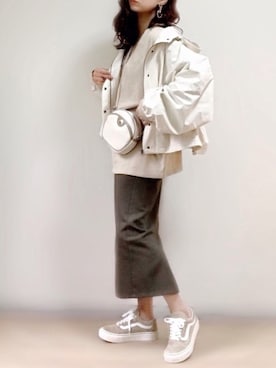 「春めきシューズ」｜「アイテム（マウンテンパーカー）」を使った、ange⭐︎さん（レディース・165cm）の春コーディネート