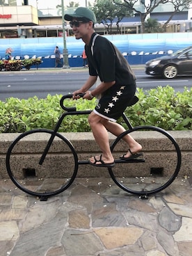 「VETEMENTS（ヴェトモン）のアイテム（キャップ、グリーン系）」を使った、eunoia ヨネウさん（メンズ・171cm）の春コーディネート