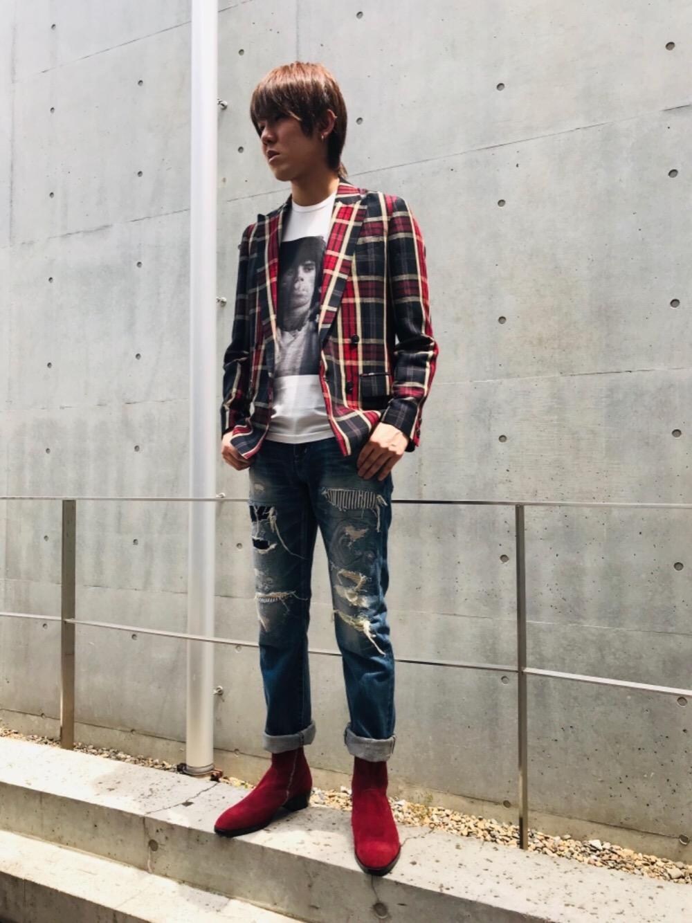 「ロック、ストリート、Hysteric Glamour、ヒステリックグラマー、90'sスタイル」｜「HYSTERIC GLAMOURのサイドジップスリム ブーツ（ブーツ、ブラウン系）」を使った、hyshmt04さん（メンズ・180cm）の夏コーディネートの1枚目の写真