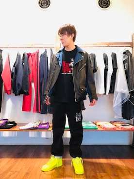 「バックプリント」｜「アイテム（ライダースジャケット）」を使った、hyshmt04さん（メンズ・180cm）の秋コーディネート