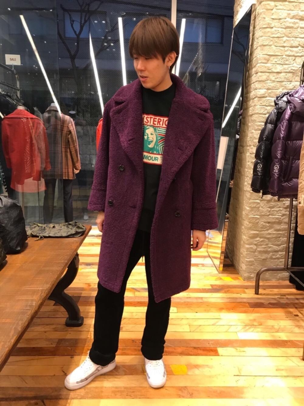 「冬コーデ、ストリートコーデ」｜「HYSTERIC GLAMOURのNIGHT GROOVE 刺繍トラックパンツ（その他パンツ、ブラック系）」を使った、hyshmt04さん（メンズ・180cm）の冬コーディネートの1枚目の写真