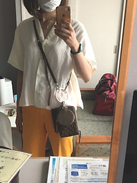 「GIVENCHY（ジバンシイ）のアイテム（アクセサリー）」を使った、manaさん（レディース・163cm）の秋コーディネート