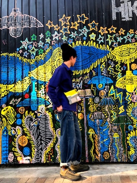 「アイテム（ボディバッグ/ウエストポーチ、イエロー系）」を使った、99'28'03Kさん（メンズ・174cm）の秋コーディネート