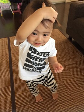 「西松屋（ニシマツヤ）のアイテム（その他パンツ、ブラック系）」を使った、かんちゃんさん（キッズ・80cm）の秋コーディネート