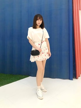 「Sretsis（スレッシス）のアイテム」を使った、埼鈺さん（レディース・162cm）の秋コーディネート