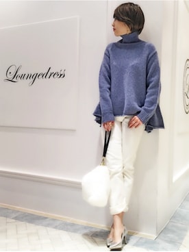 「YANUK（ヤヌーク）のアイテム（パンツ）」を使った、Loungedressさん（レディース・160cm）の冬コーディネート