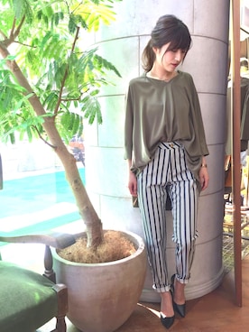「とろみシャツ」｜「アイテム（アクセサリー）」を使った、Loungedressさん（レディース・160cm）の夏コーディネート
