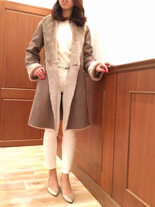 LoungedressLoungedressさんの「(|)」を使ったコーディネート