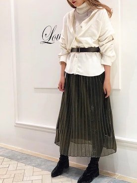 ラメプリーツスカートを使った人気ファッションコーディネート - WEAR 