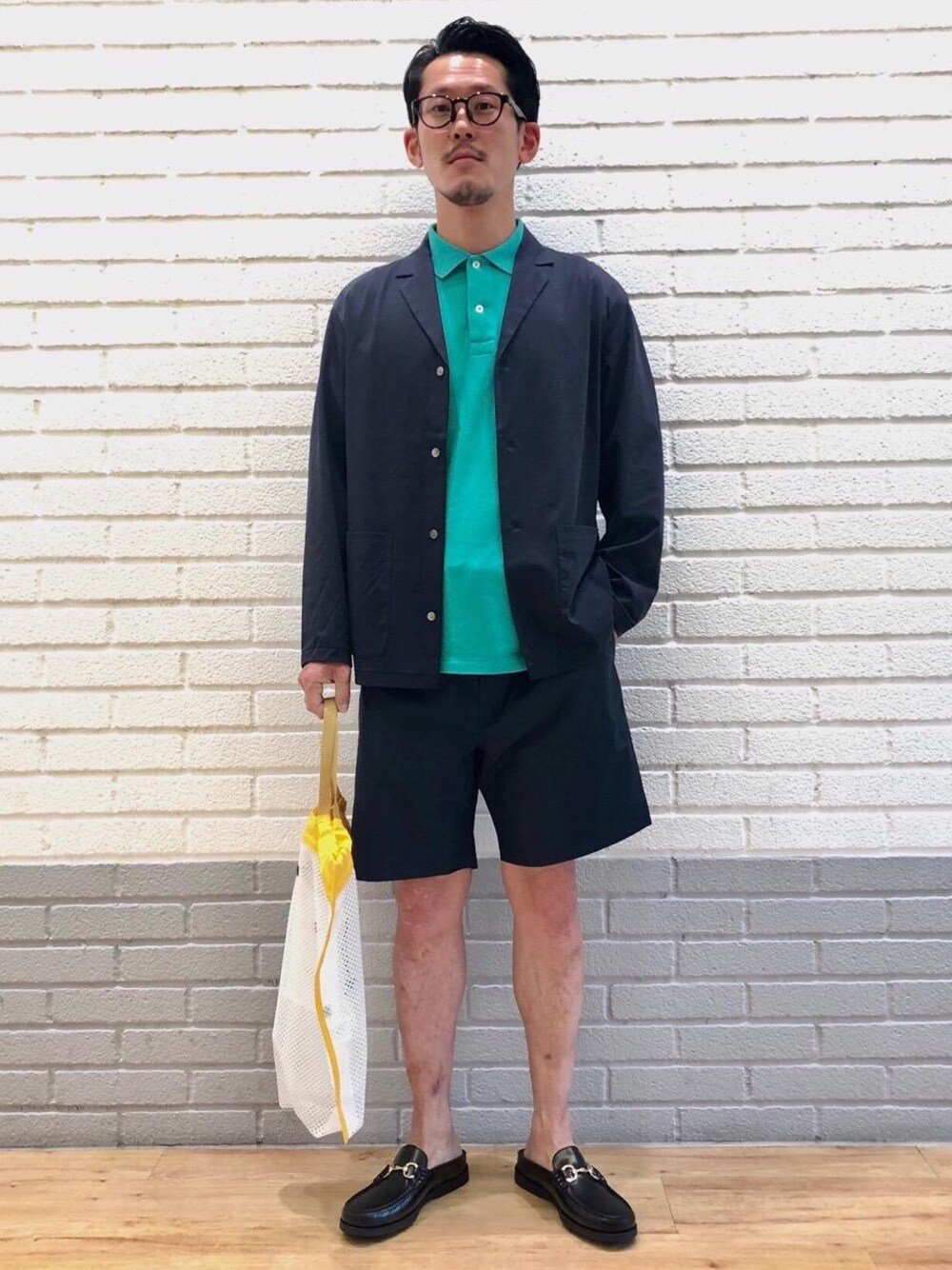 「トレンド、リラックス、シューズ、Tシャツ/カットソー、ベーシック/トラッド、アウトドア/アスレジャー」｜「UNITED ARROWSの< UNITED ARROWS >アメリカン シーアイランドコットン クルーネック（Tシャツ/カットソー、ホワイト系）」を使った、井澤 賢治さん（メンズ・174cm）の夏コーディネートの1枚目の写真