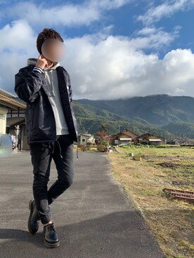 「improves（インプローブス）のアイテム（パーカー）」を使った、t@1さん（メンズ・174cm）の冬コーディネート