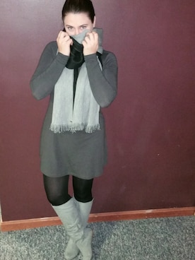 「EXPRESS（エクスプレス）のアイテム（ワンピース/ドレス）」を使った、Elena.S.さん（レディース・163cm）の冬コーディネート