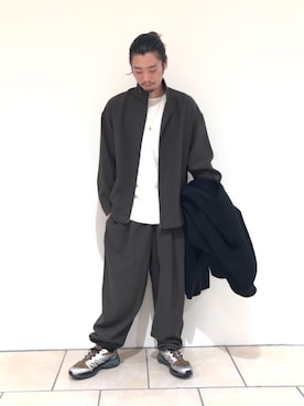 「RECOMMEND  ITEM STYLING」｜「アイテム（その他アウター）」を使った、富田（tomida）さん（メンズ・174cm）の秋コーディネート