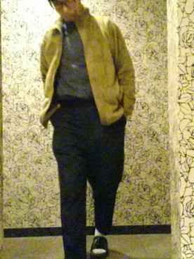 「AURALEE」｜ジョークなジュークさん（メンズ・172cm）の冬コーディネート