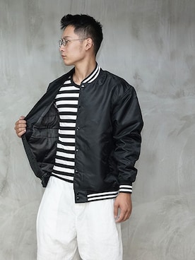 「シンプル」｜「アイテム（スタジャン）」を使った、コハーラ@TTSTさん（メンズ・171cm）の秋コーディネート