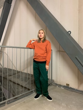 伏木 栞織さん（レディース・174cm）の冬コーディネート